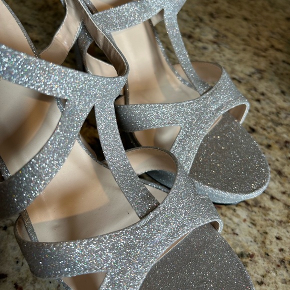 Benjamin Walk Touch ups Queenie  silver glitter platform sandals. NWOT Size 11 - Picture 13 of 16